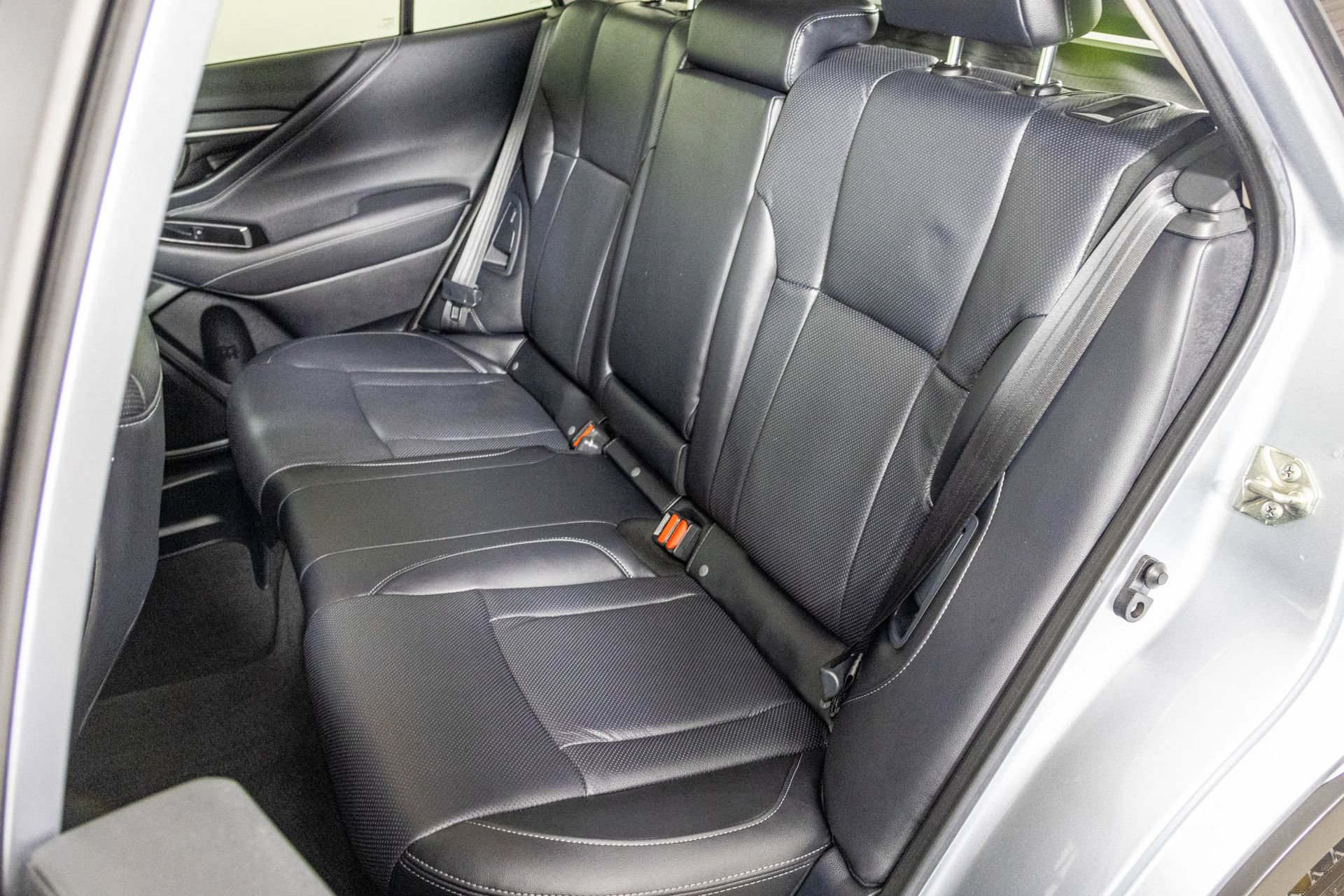 Used 2020 Subaru Outback Limited AWD/4WD image 40