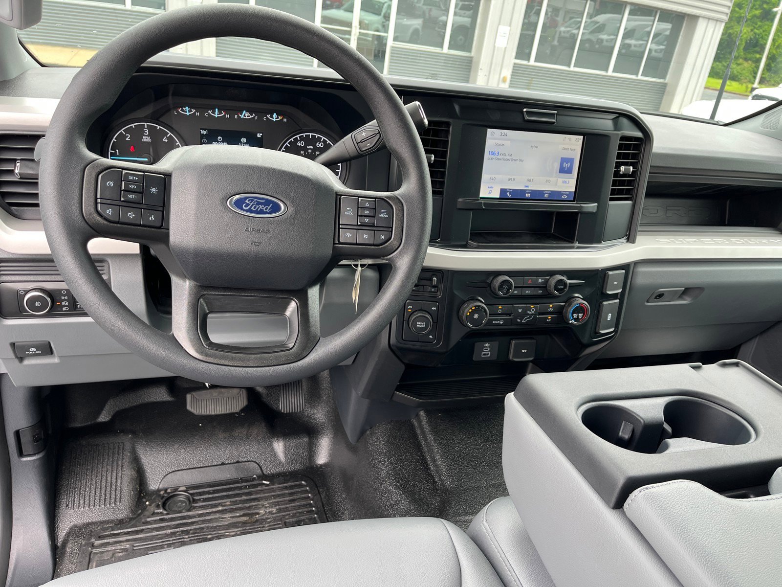 New 2025 Ford F350 XLT w/ XLT Value Package image 15