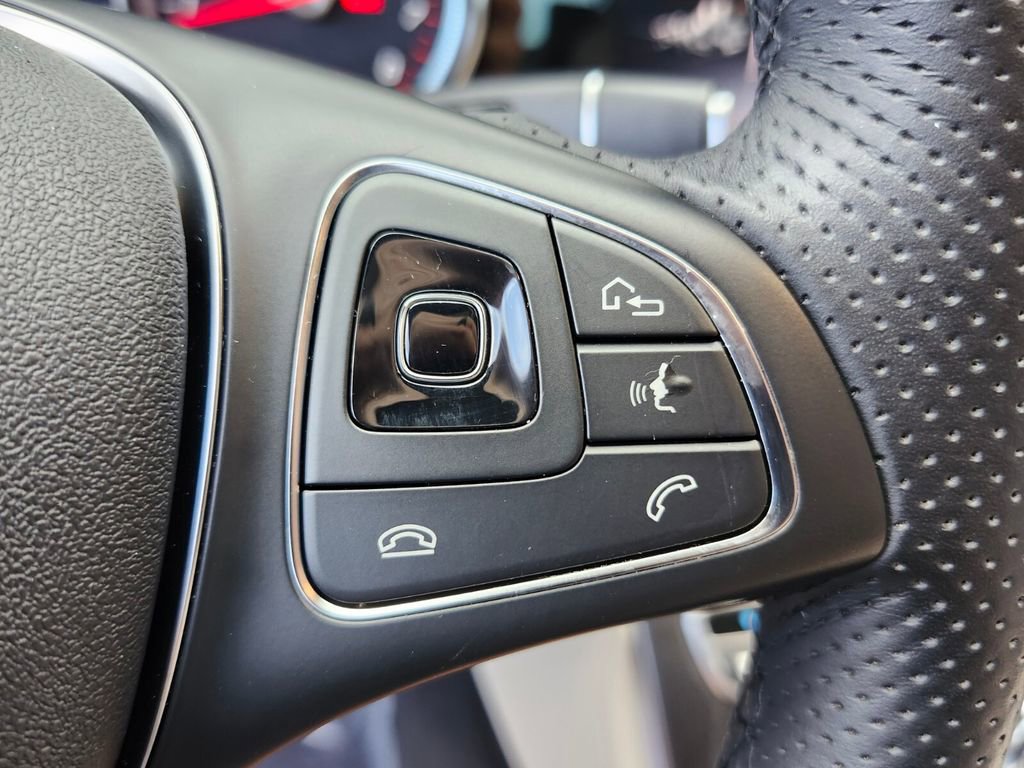 Used 2018 Mercedes-Benz E 300 image 23