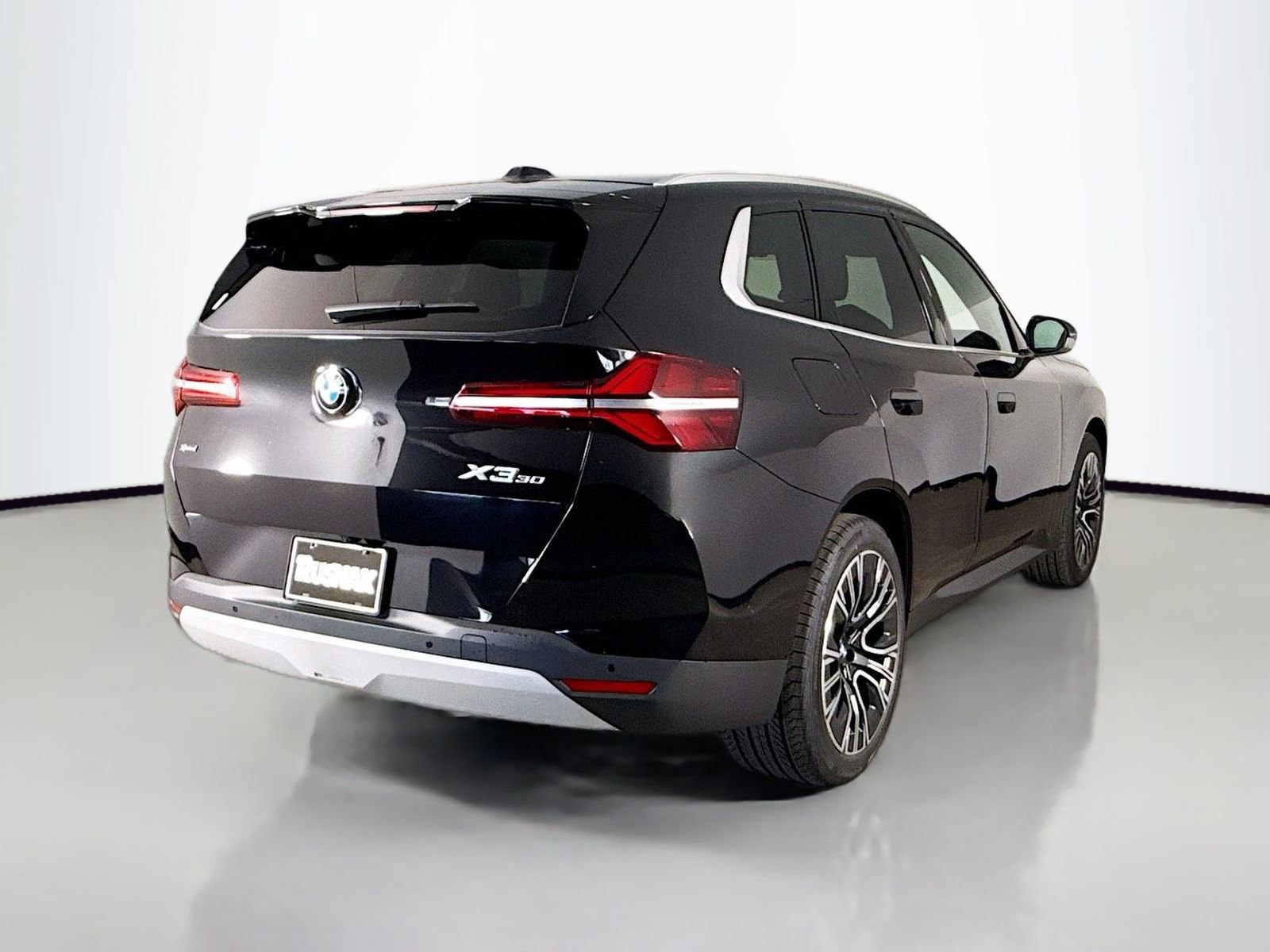 Used 2025 BMW X3 xDrive30i w/ Convenience Package image 7