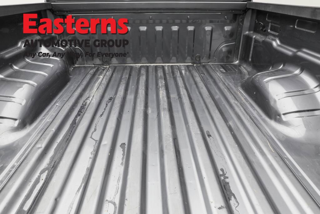 Used 2022 Nissan Frontier S image 9