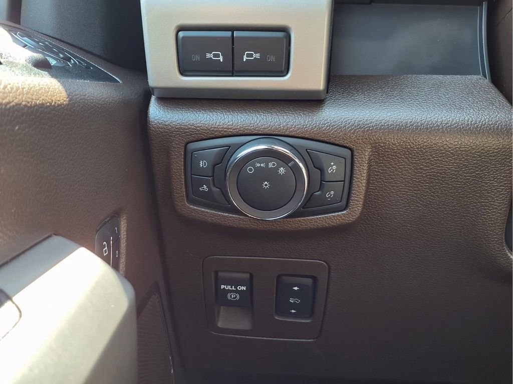 Used 2019 Ford F150 King Ranch w/ Equipment Group 601A Luxury image 13