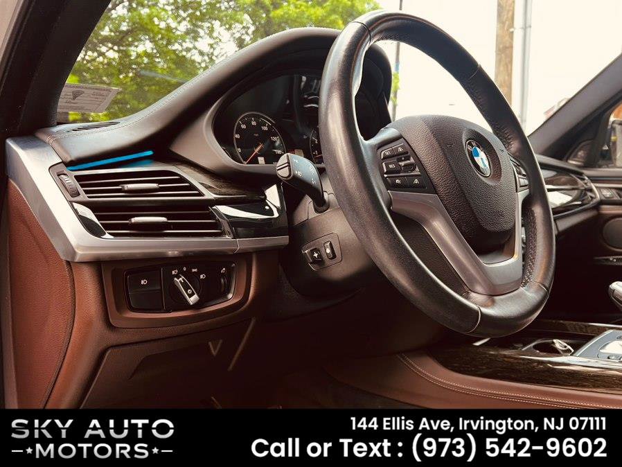 Used 2018 BMW X5 xDrive35i AWD/4WD image 23