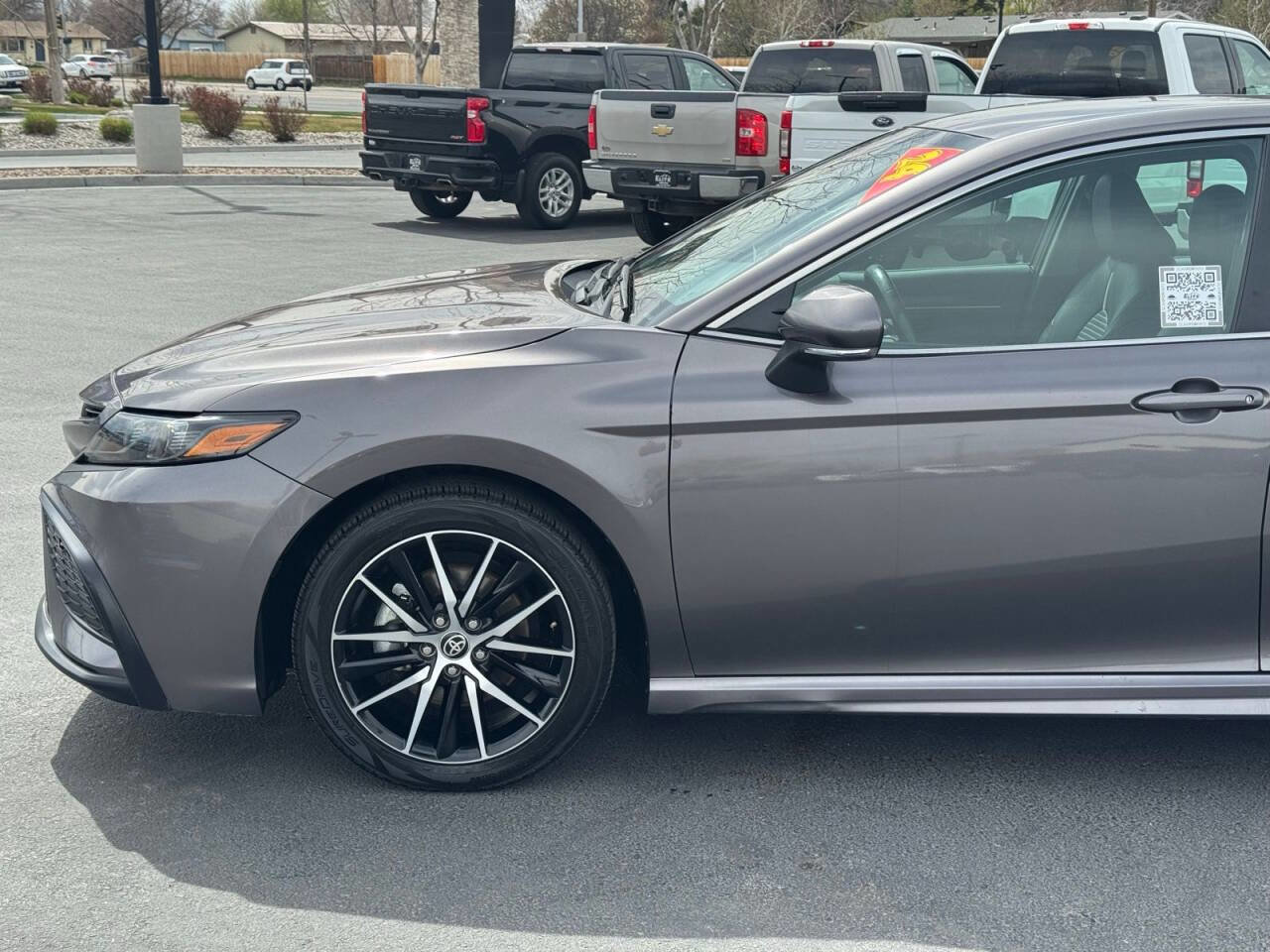 Used 2024 Toyota Camry SE FWD image 11