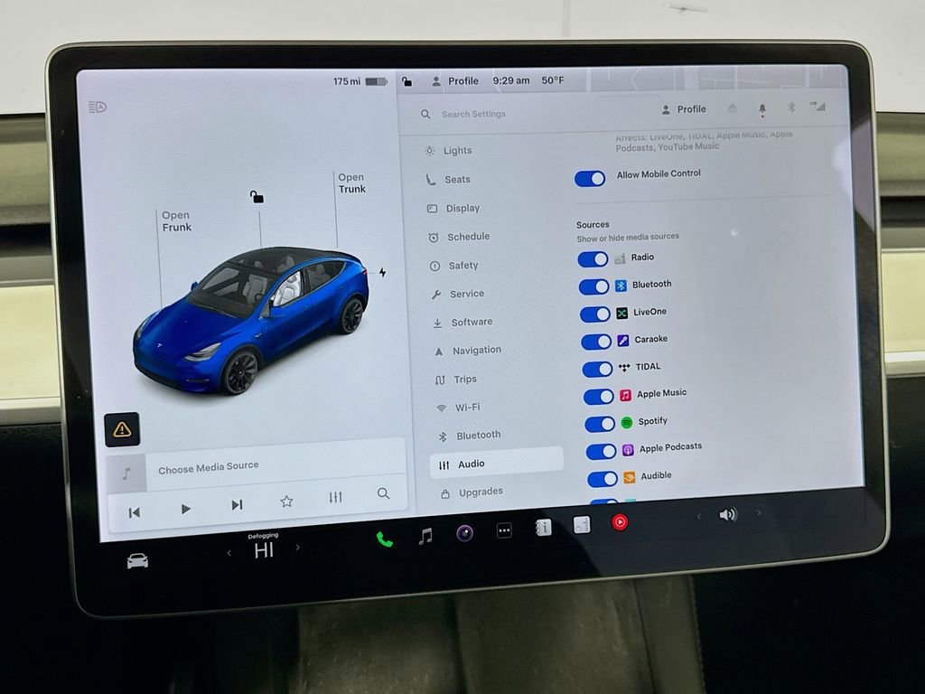 Used 2021 Tesla Model Y Long Range image 46