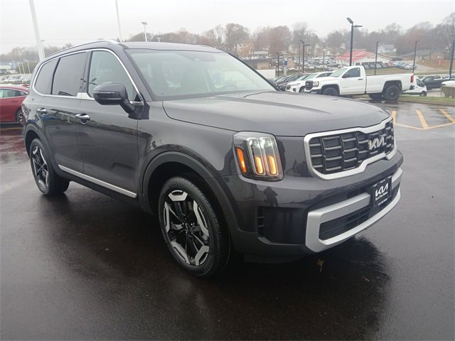 New 2025 Kia Telluride S