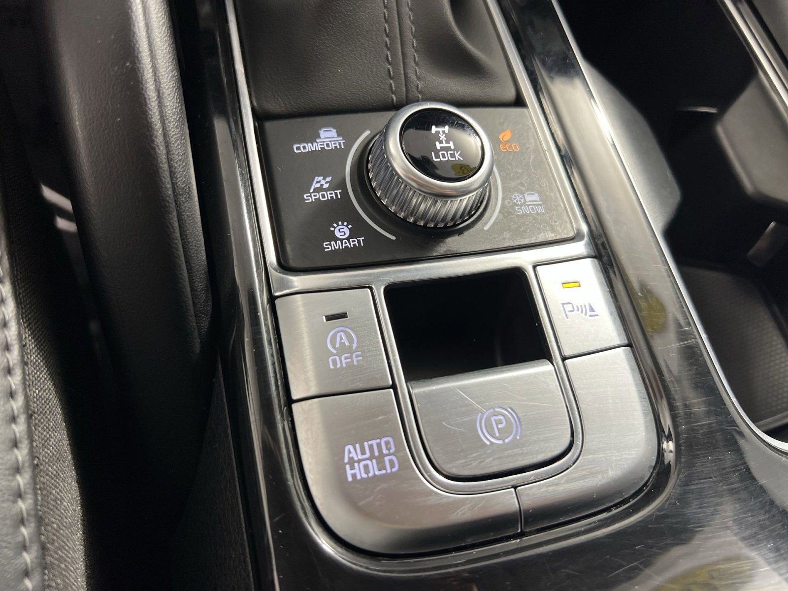 Used 2025 Kia Telluride S image 33