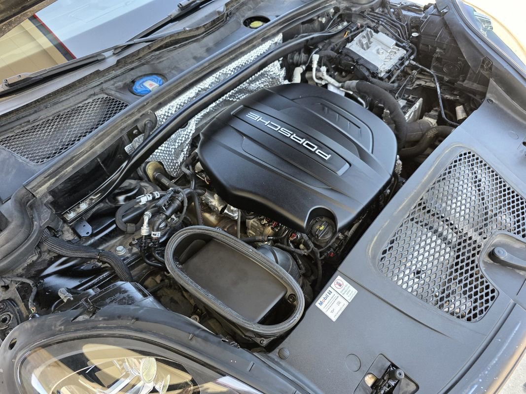 Used 2019 Porsche Macan image 35