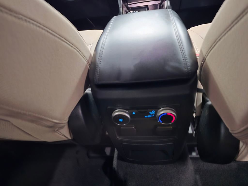 Used 2023 Ford Explorer 2WD image 32