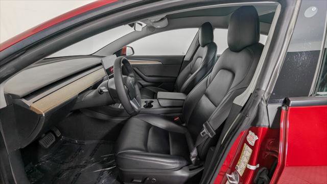 Used 2022 Tesla Model 3 Long Range AWD/4WD image 12