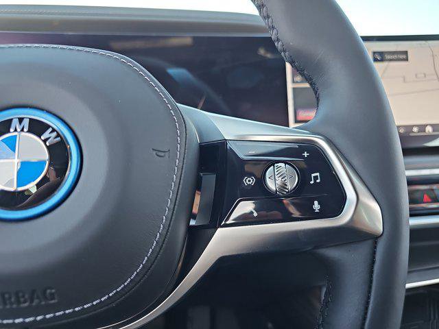 New 2025 BMW i7 xDrive60 w/ Premium Package image 20