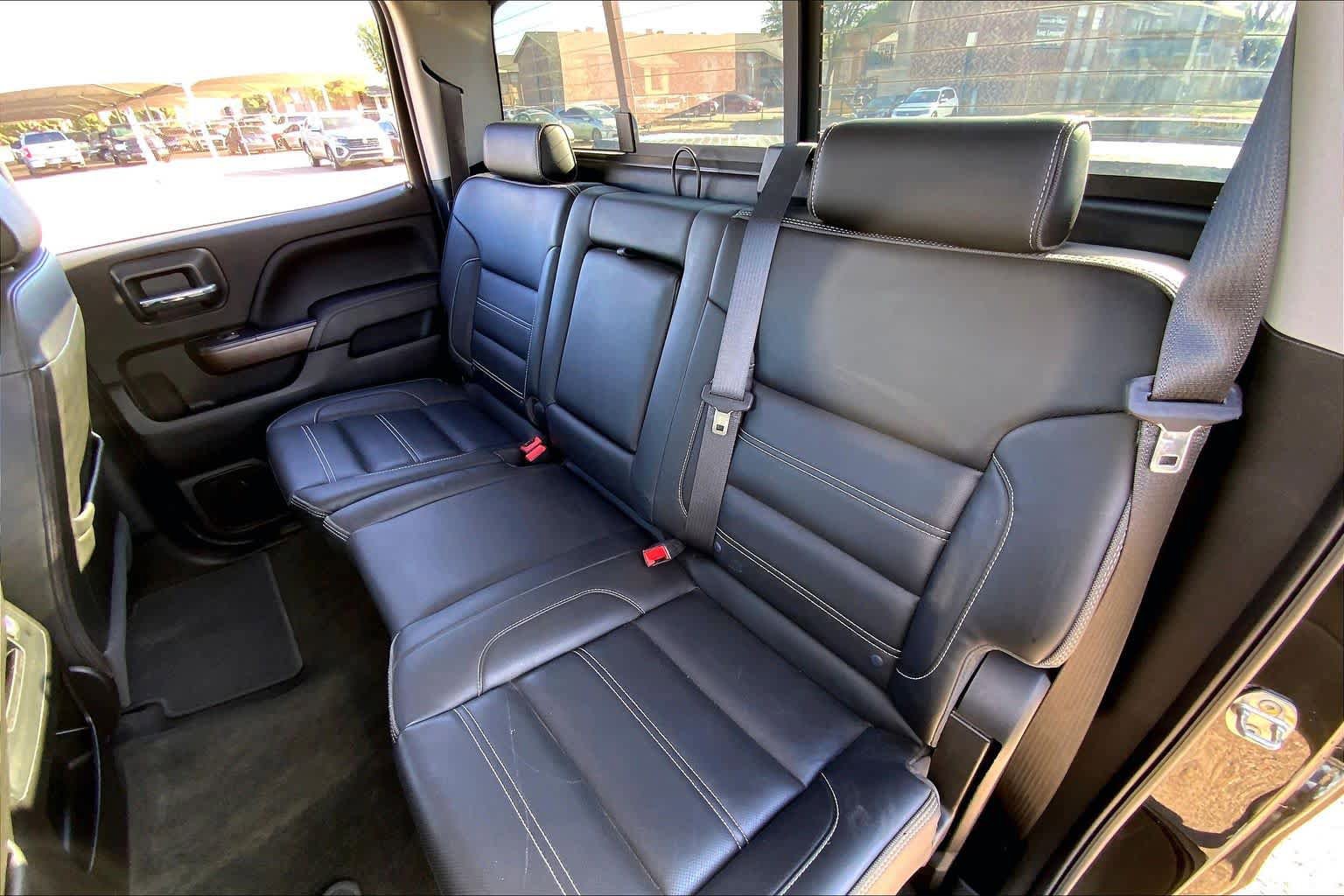 Used 2018 GMC Sierra 2500 Denali w/ Duramax Plus Package image 20