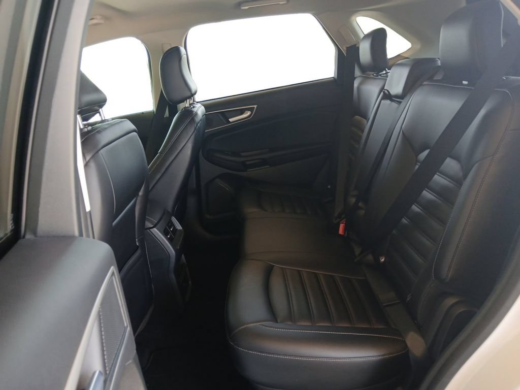 Used 2023 Ford Edge SEL AWD/4WD image 13