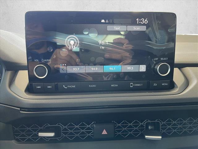 Certified 2025 Honda Accord SE image 13