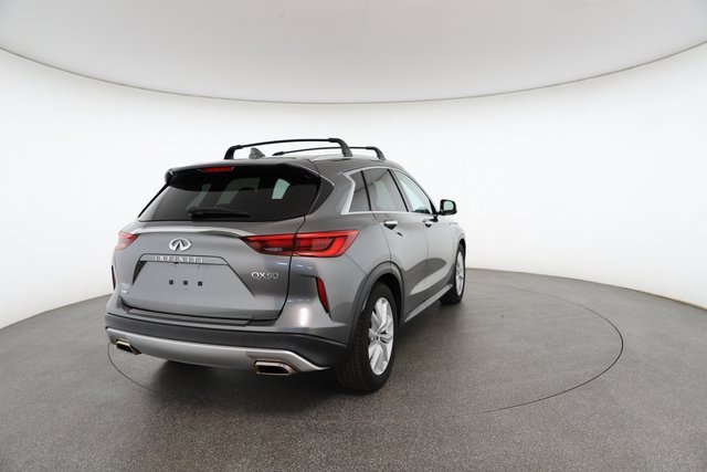 Used 2019 INFINITI QX50 Essential image 16