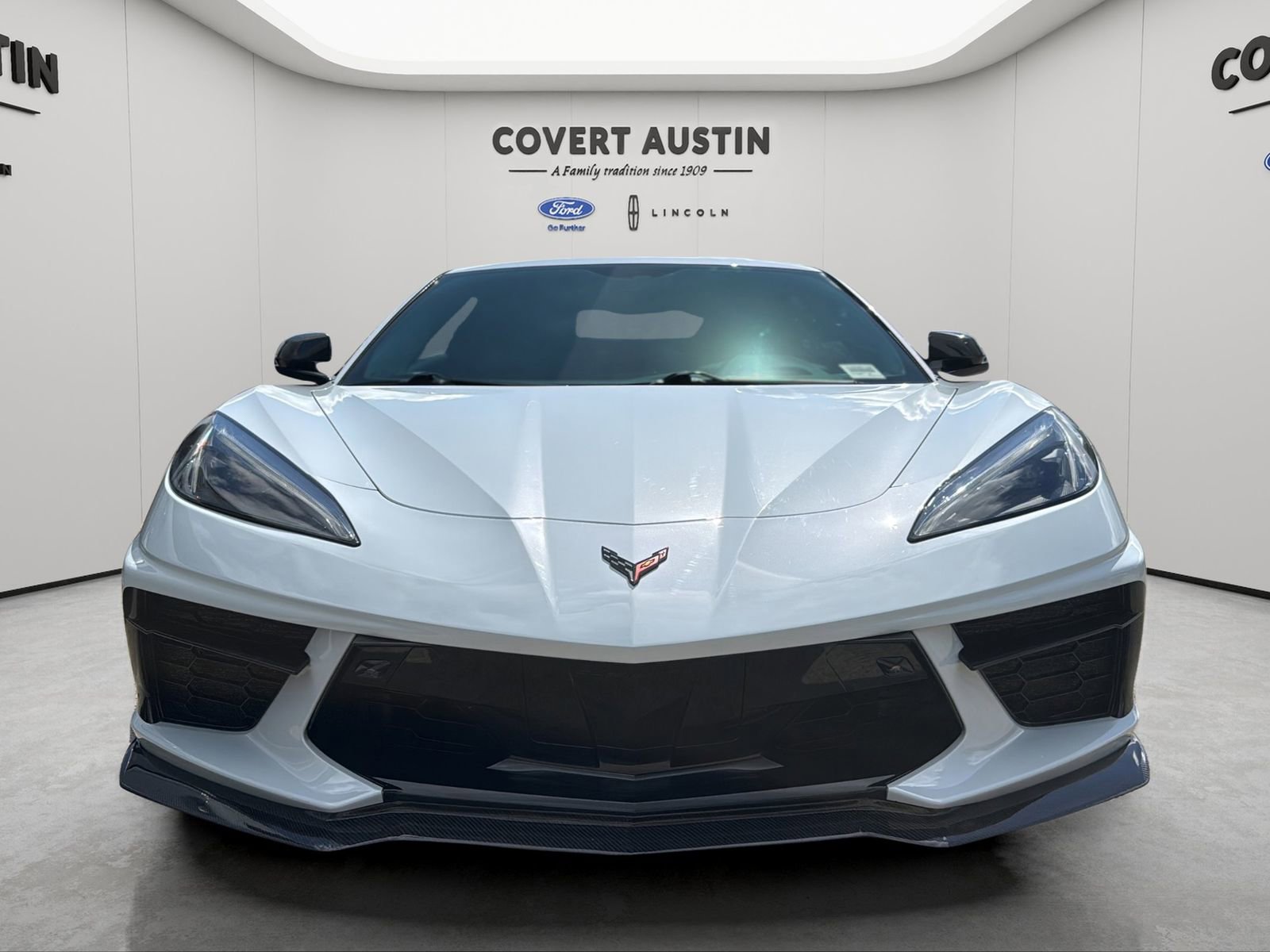 Used 2023 Chevrolet Corvette Stingray Premium Cpe w/ Z51 Performance Package RWD image 8