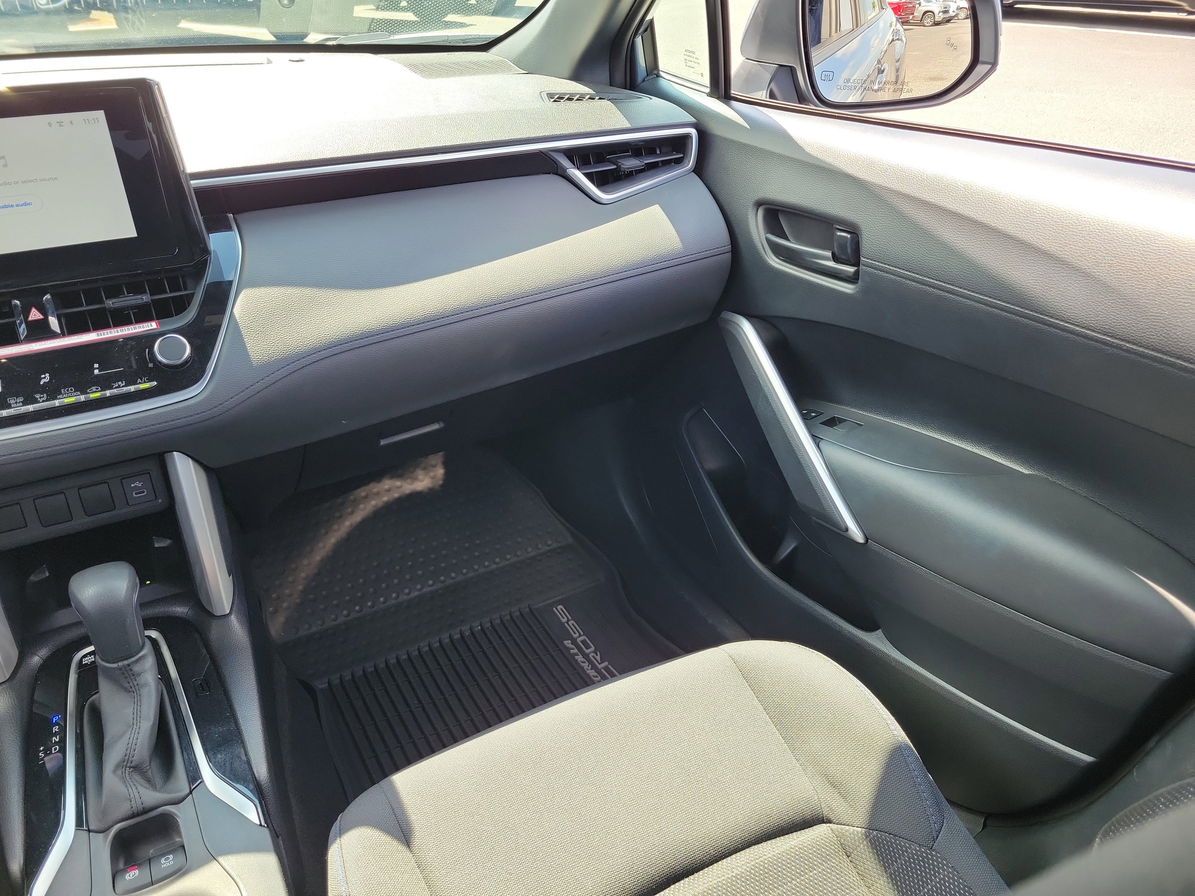 Used 2024 Toyota Corolla Cross SE AWD/4WD image 18