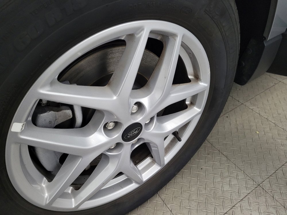 Used 2024 Ford Edge SEL image 31