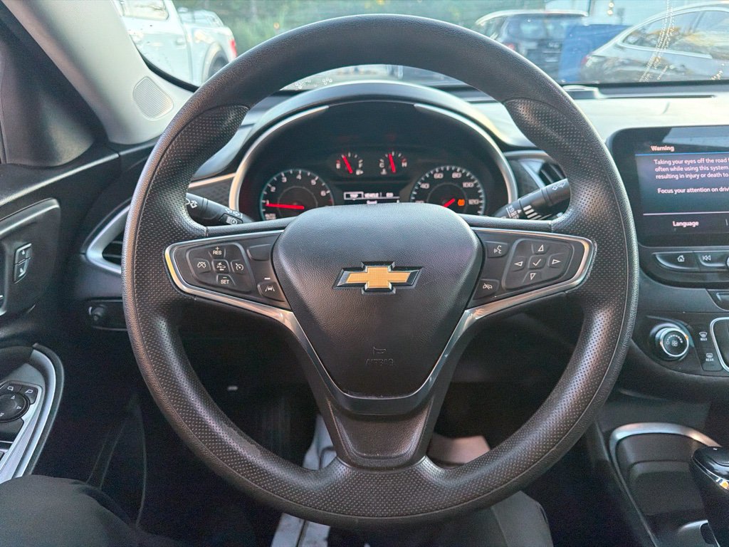 Used 2020 Chevrolet Malibu LS w/ Driver Confidence Package II FWD image 12