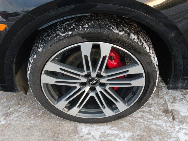 Used 2018 Audi SQ5 Prestige w/ Prestige Package image 11