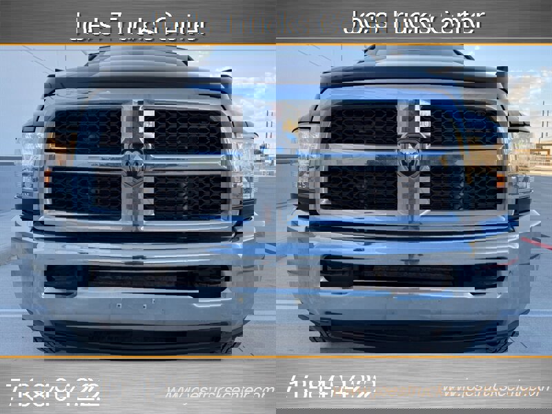 Used 2017 RAM 3500 Tradesman w/ Chrome Appearance Group image 37