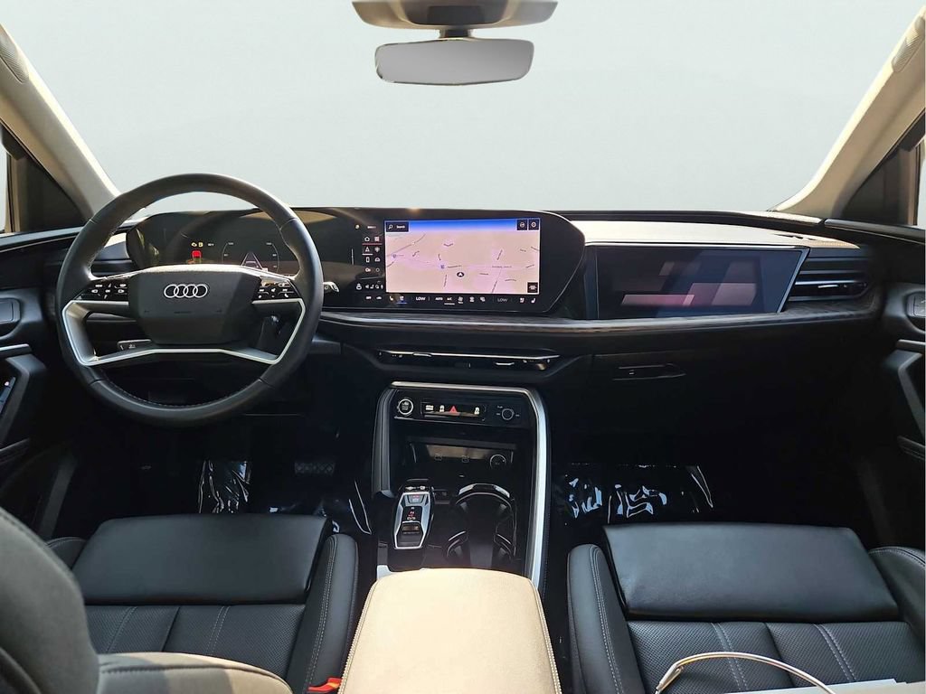 Certified 2025 Audi Q5 Prestige AWD/4WD image 32