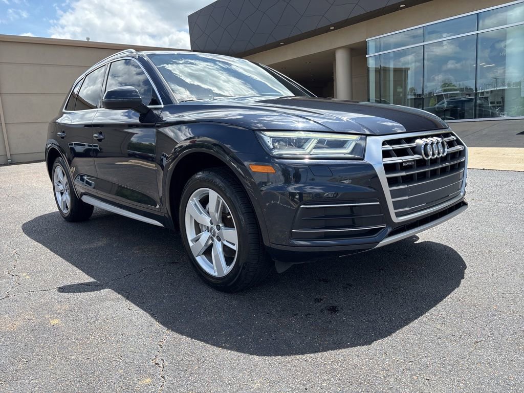 Used 2018 Audi Q5 2.0T Premium Plus w/ Premium Plus Package image 3