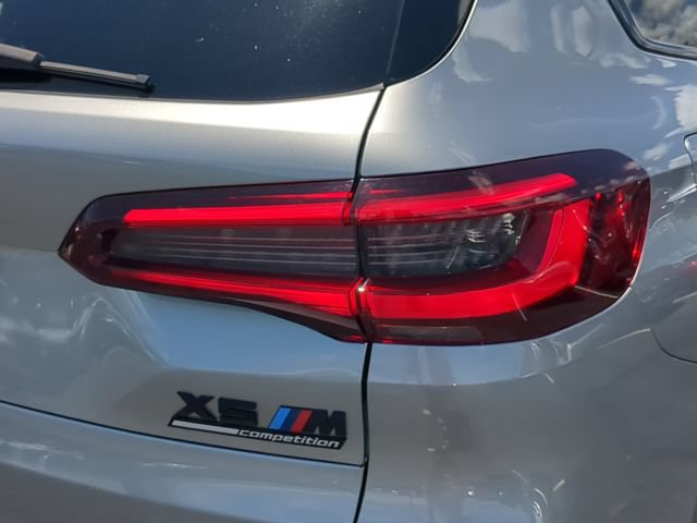 Used 2021 BMW X5 M w/ Competition Package AWD/4WD image 11
