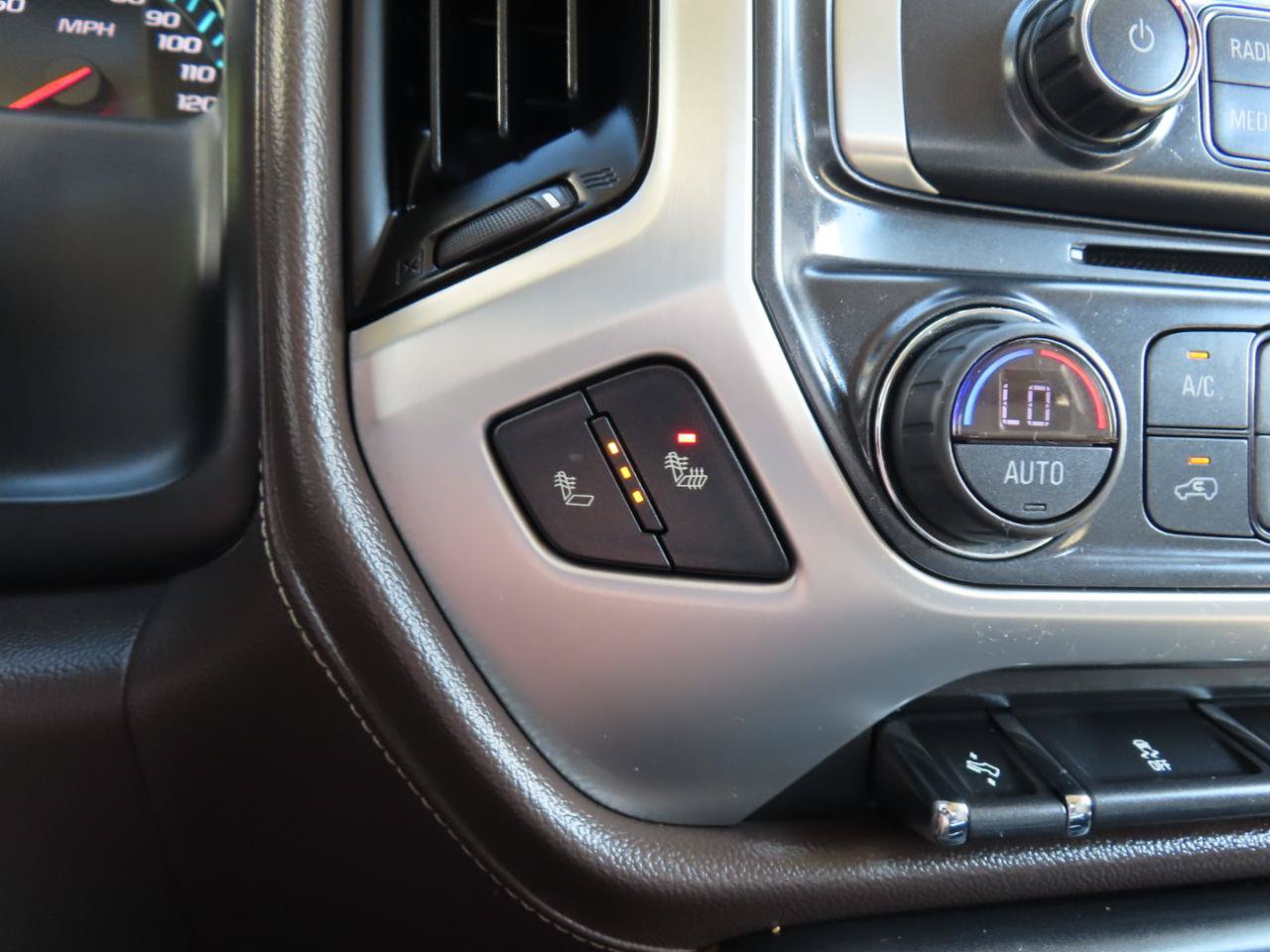 Used 2017 GMC Sierra 1500 SLT w/ SLT Premium Package AWD/4WD image 33