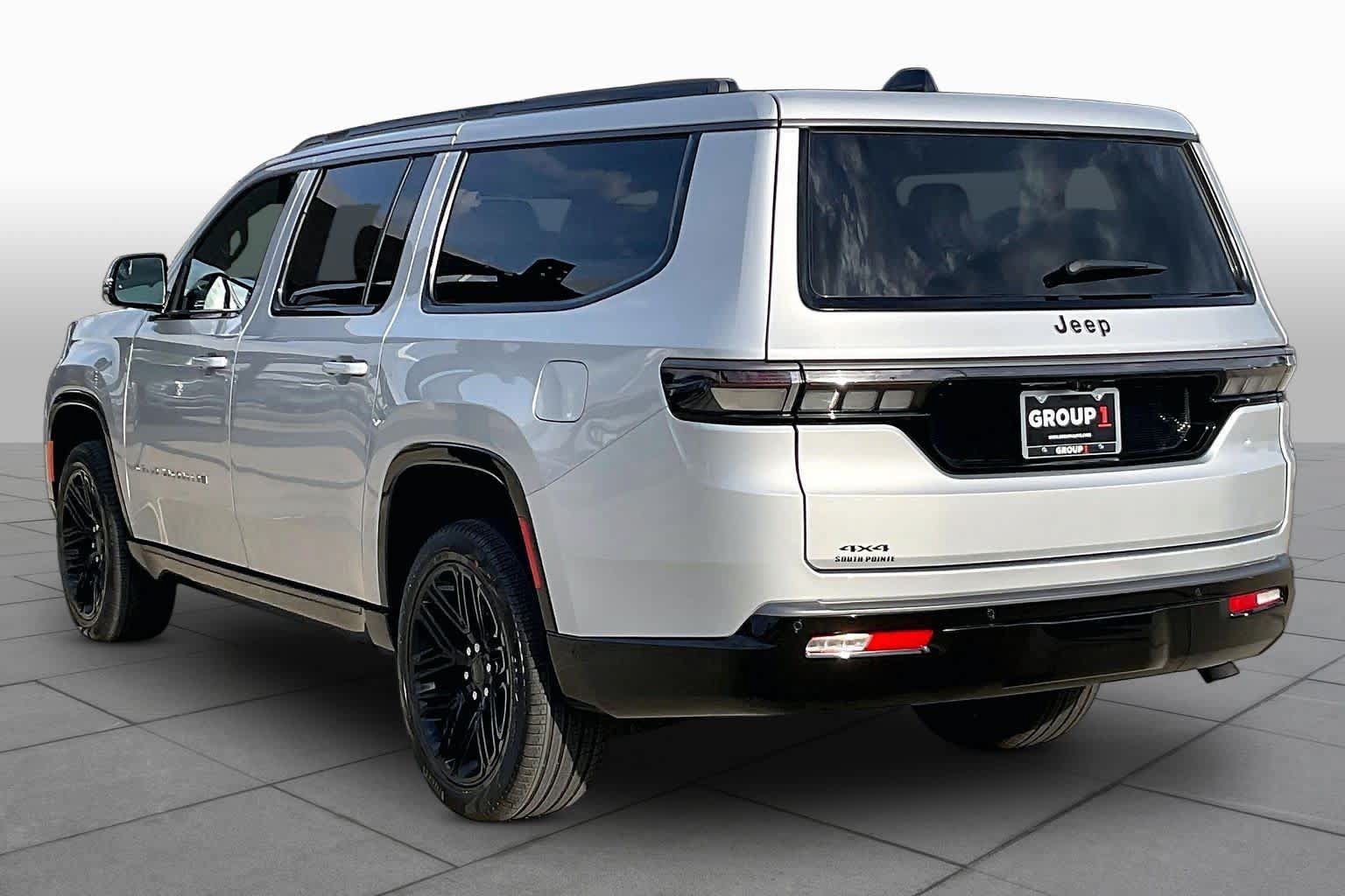 New 2026 Jeep Grand Wagoneer L Limited AWD/4WD image 12