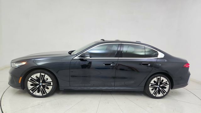 Used 2026 BMW 540i xDrive image 10