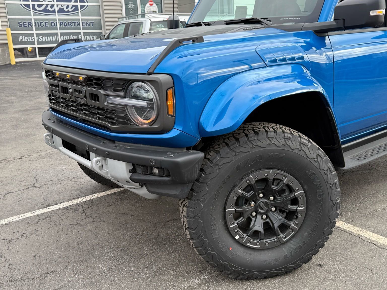 New 2025 Ford Bronco Raptor w/ Interior Carbon Fiber Pack image 17