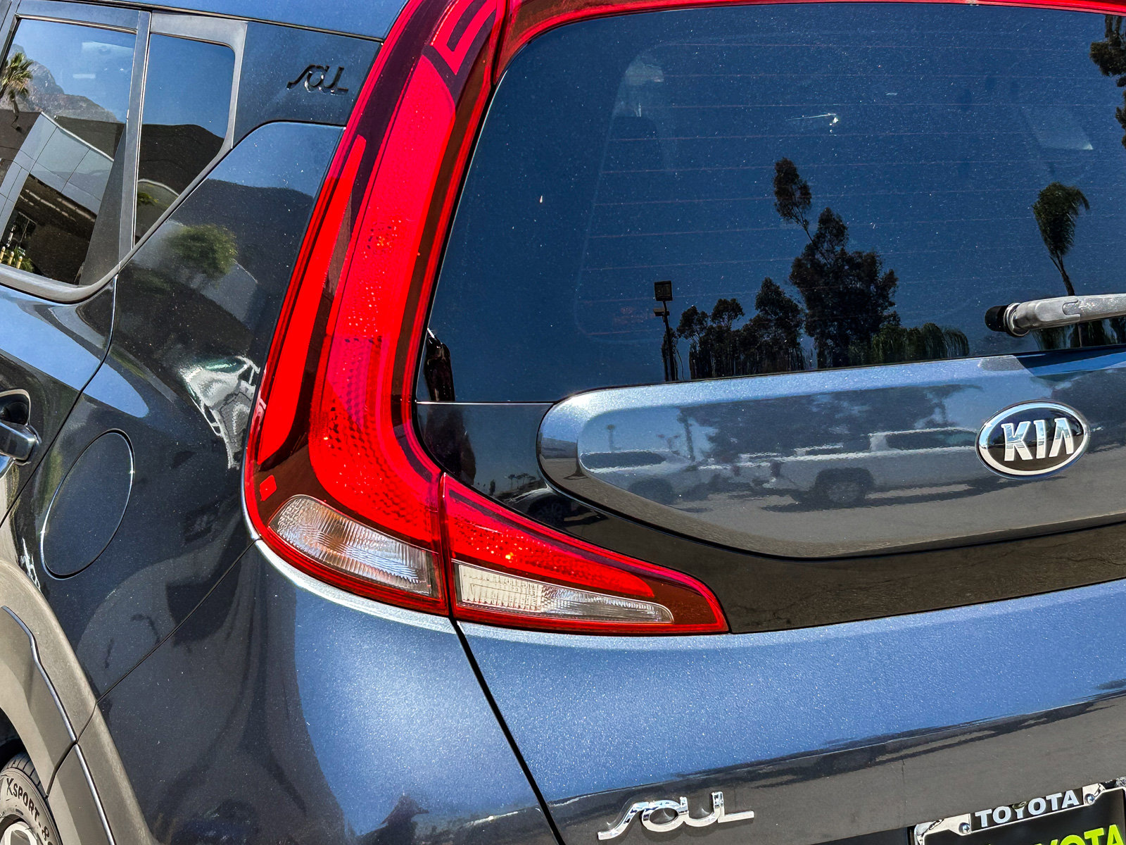 Used 2020 Kia Soul X-Line FWD image 9