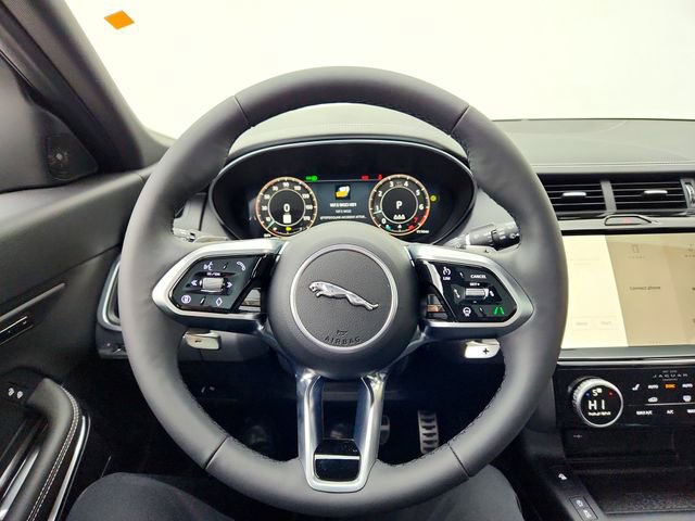 Certified 2024 Jaguar E-PACE R-Dynamic SE image 26