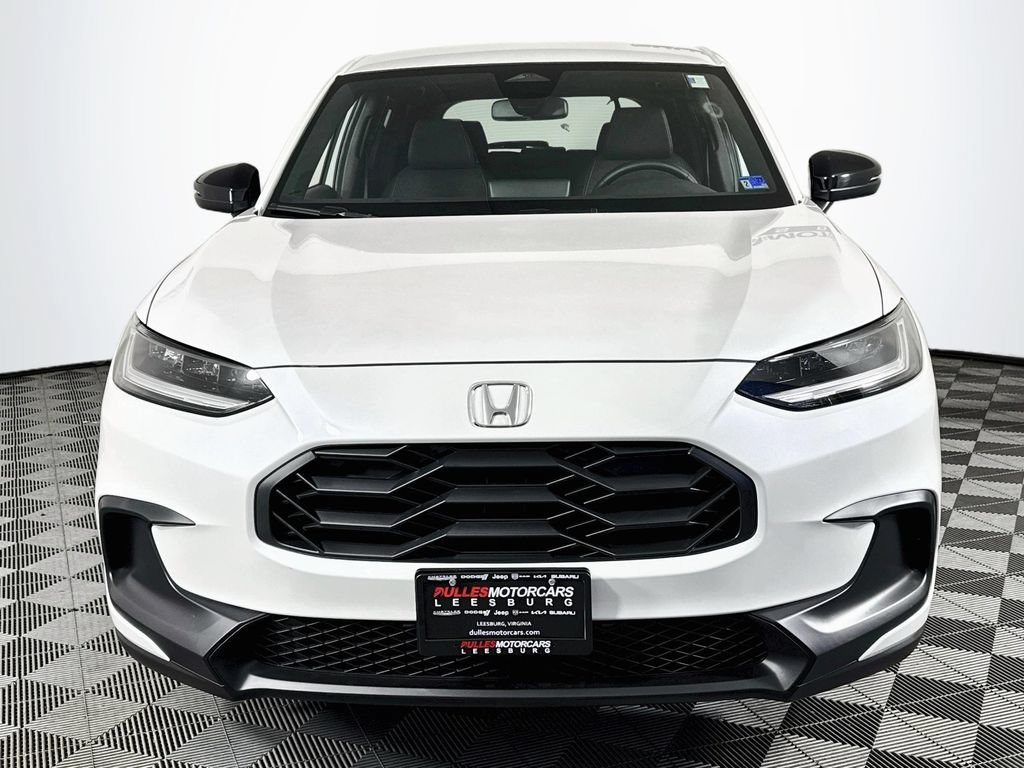Used 2026 Honda HR-V Sport image 2