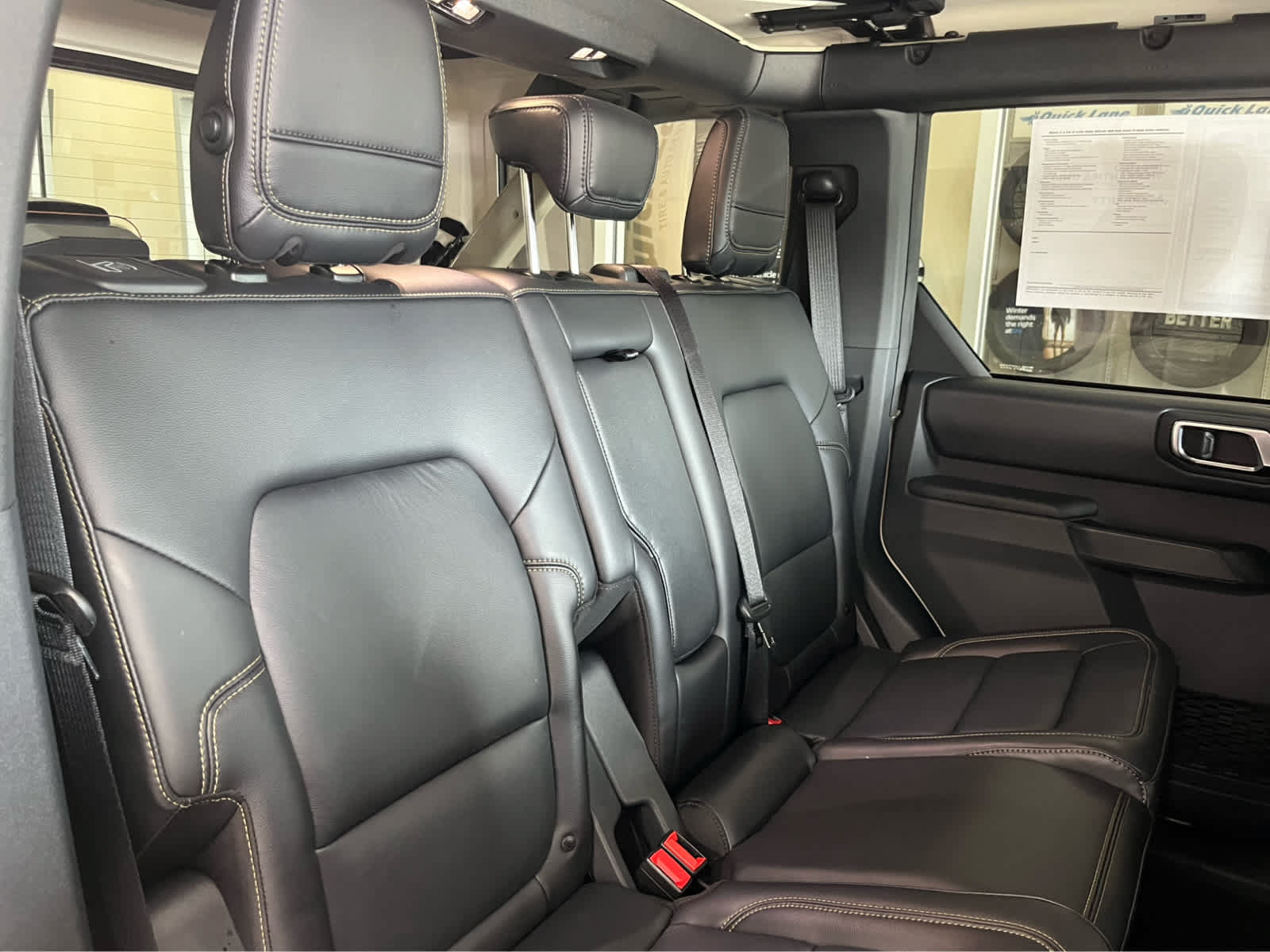 Certified 2025 Ford Bronco Badlands AWD/4WD image 38