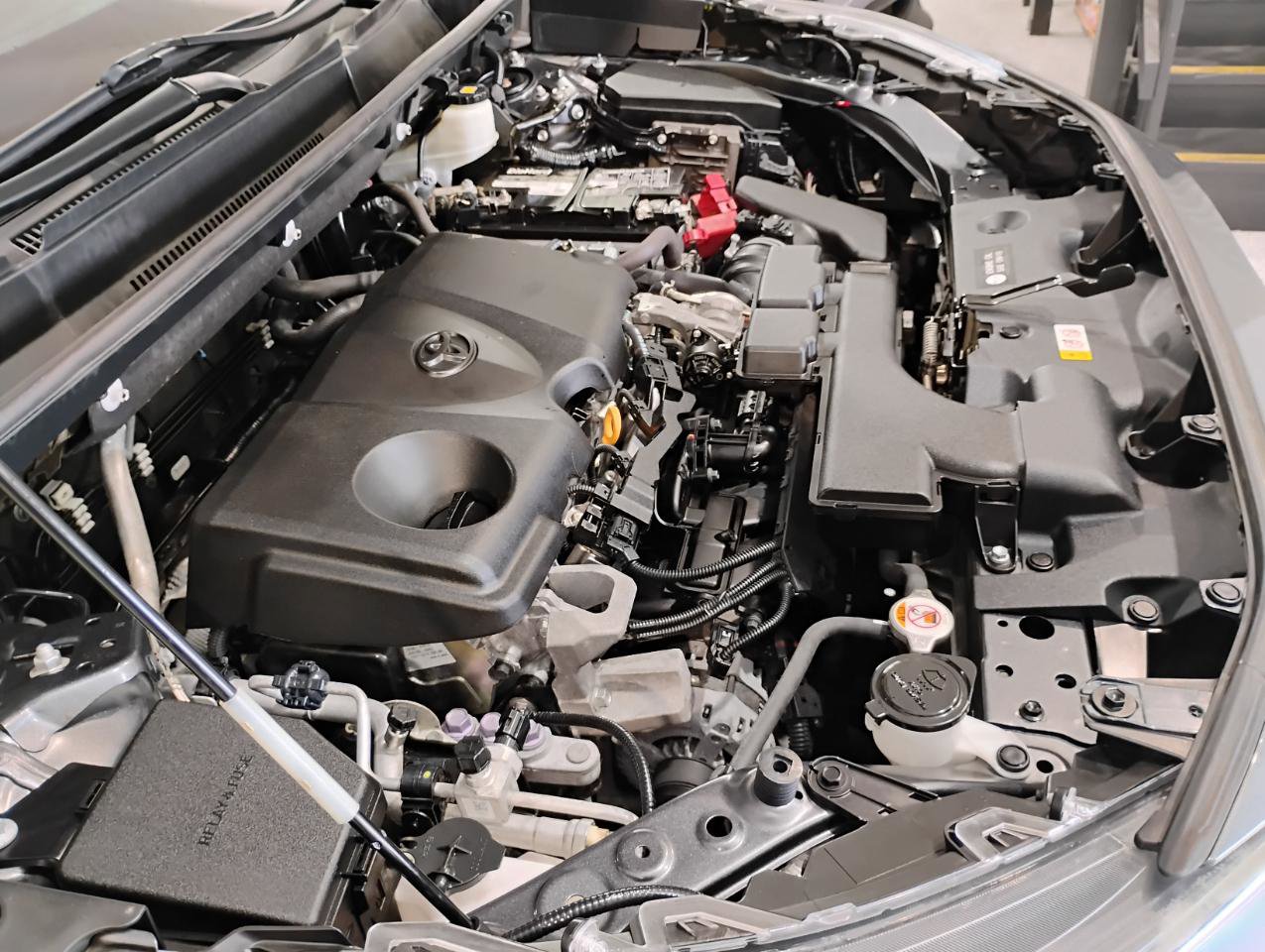 Used 2021 Toyota RAV4 XLE FWD image 75