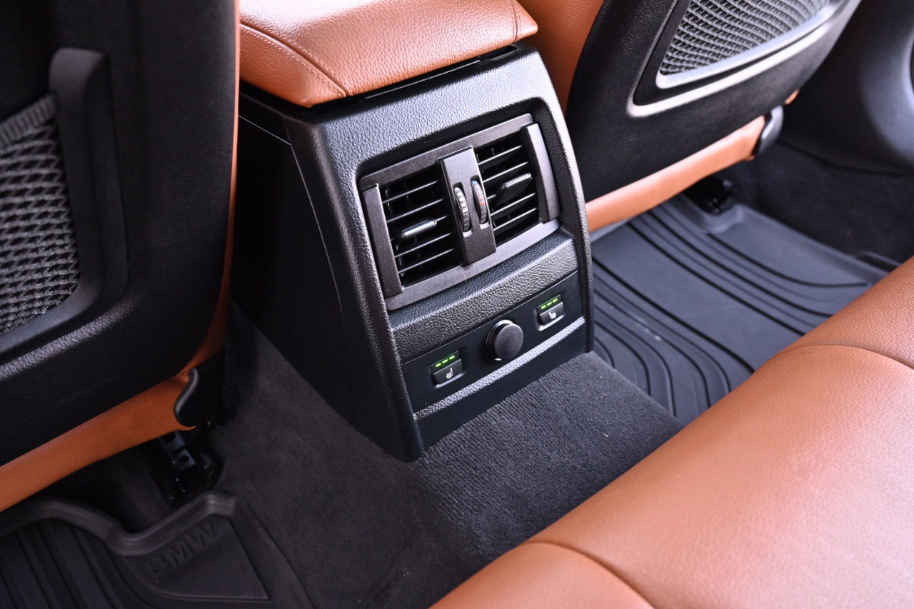Used 2015 BMW 328i xDrive Wagon image 21