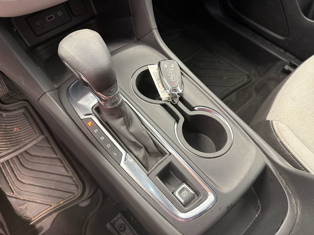 Used 2023 Chevrolet Equinox LT FWD image 22