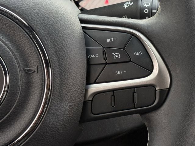 Used 2021 Jeep Compass 80th Special Edition w/ Sun and Sound Group image 13