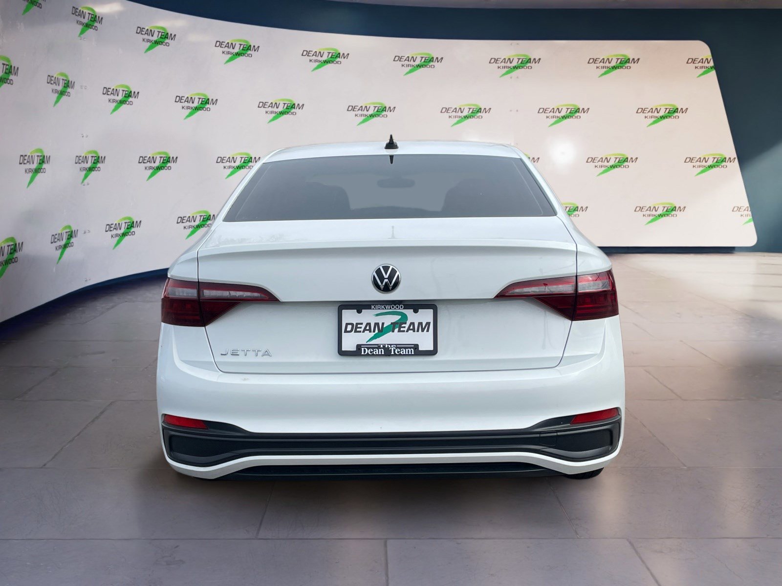 Used 2023 Volkswagen Jetta S image 7