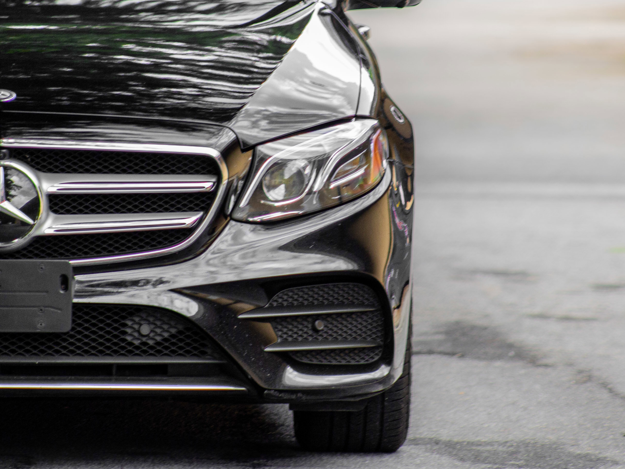 Used 2017 Mercedes-Benz E 300 4MATIC image 35