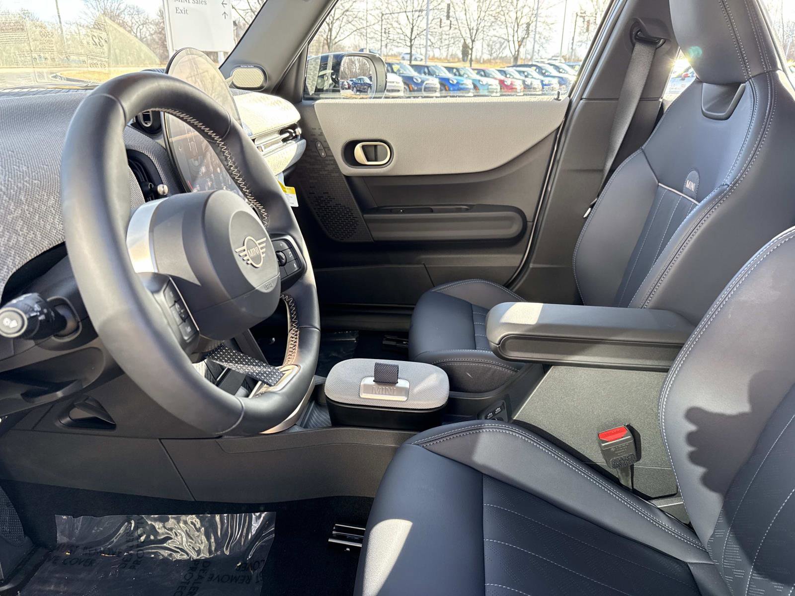 Certified 2025 MINI Cooper S FWD image 22