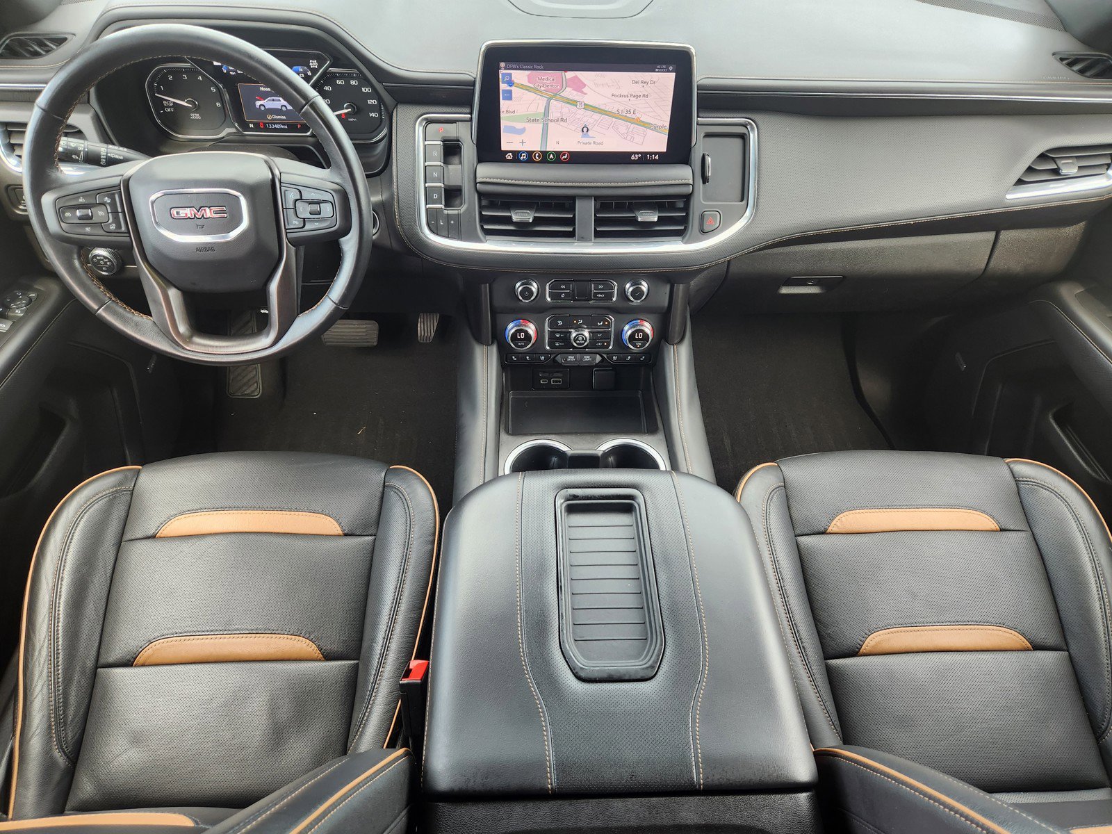 Used 2021 GMC Yukon AT4 w/ AT4 Premium Package image 9