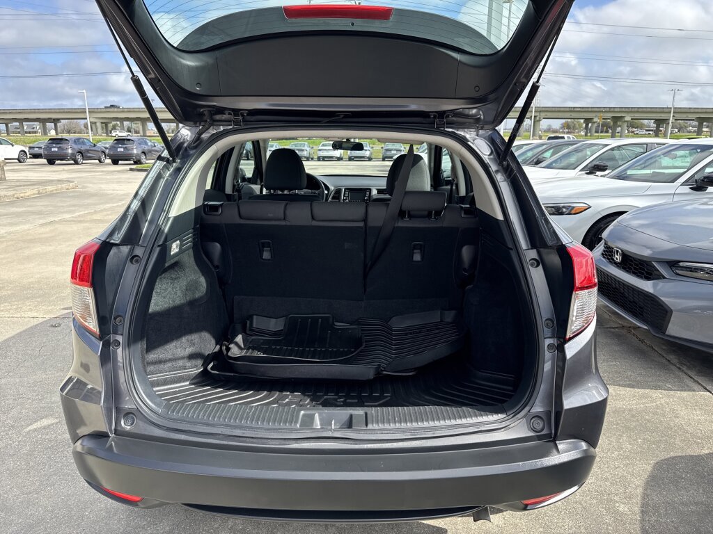 Used 2022 Honda HR-V LX image 6