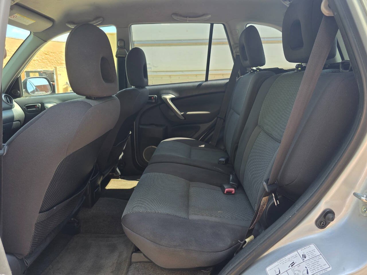 Used 2005 Toyota RAV4 4WD image 21