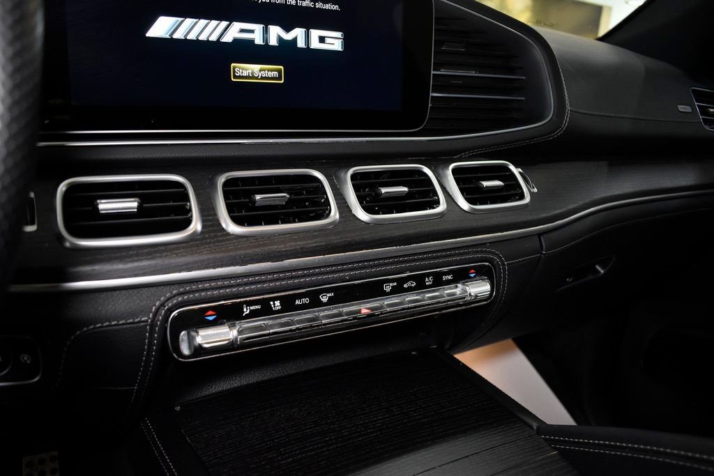 Used 2023 Mercedes-Benz GLE 53 AMG 4MATIC Coupe image 43