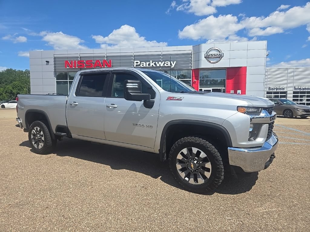 Used 2021 Chevrolet Silverado 2500 LT w/ Convenience Package AWD/4WD image 1