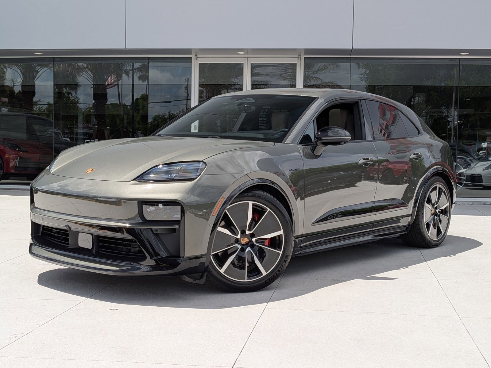 New 2026 Porsche Macan GTS Electric image 1