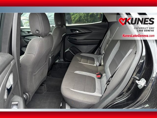 Used 2025 Chevrolet TrailBlazer LT AWD/4WD image 15
